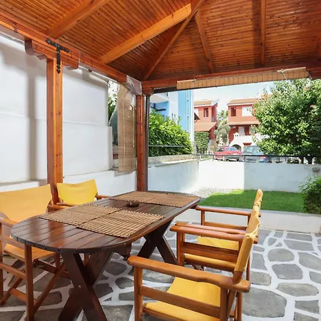 Garden Daire Pefkochori