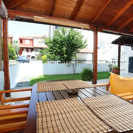 Garden Daire *
